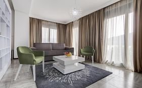 Riva Residence