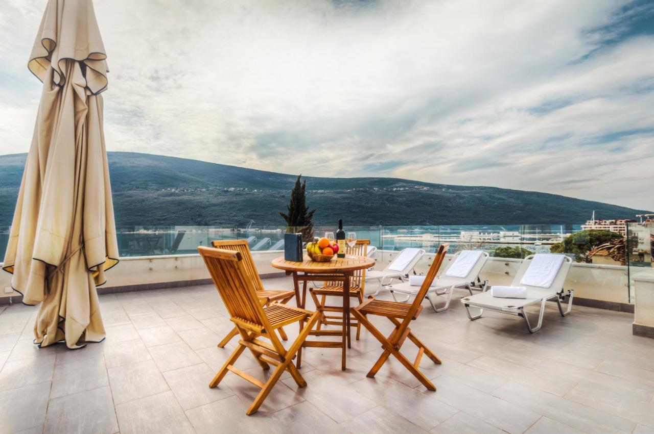 Riva Residence Đenovići Exterior photo
